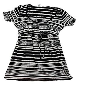 Old Navy Maternity Top Women's Size M Black White Striped Short Sleeve Empire